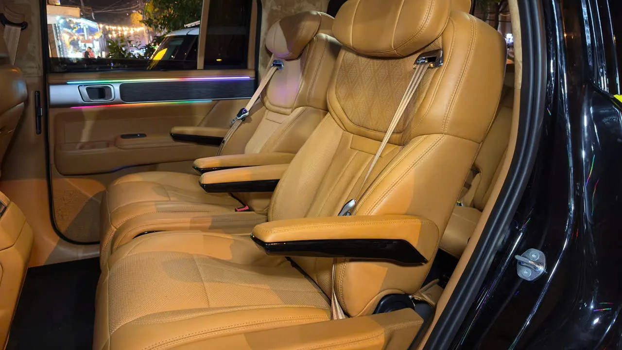Bọc ghế Hyundai Santafe 2024